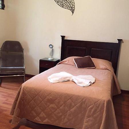 Comfort Hostel Guatemala-Stad Buitenkant foto